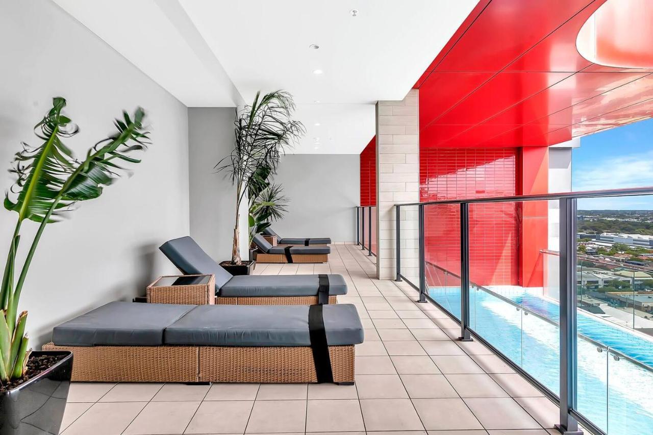 'Adelaide Azure' Scenic Cbd Living With Rooftop Pool Apartment Exterior photo